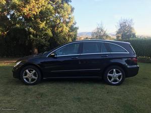 Mercedes-Benz R 320 cdi 4matic Julho/07 - à venda -