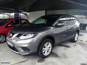 Nissan X-Trail 1.6 Dci Accenta 7L Janeiro/15 - à venda -