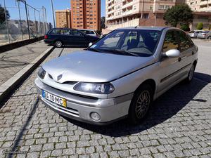 Renault Laguna v 98 Outubro/98 - à venda - Ligeiros