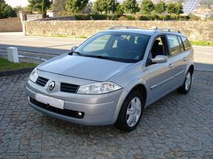 Renault Mégane  DCI Nacional Junho/05 - à venda -