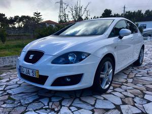 Seat Leon 1.6 TDi Sport Março/10 - à venda - Ligeiros