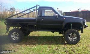 Toyota Hilux caixa Dezembro/86 - à venda - Ligeiros