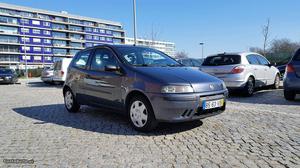 Fiat Punto Van 1.9 D  Maio/03 - à venda - Comerciais /