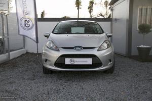 Ford Fiesta 1.4 tdci Março/10 - à venda - Ligeiros