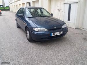 Hyundai Accent 1.3 Outubro/96 - à venda - Ligeiros