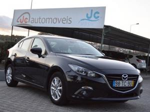 Mazda 3 Sedan Skyactiv-D 1.5 Evolve Navi