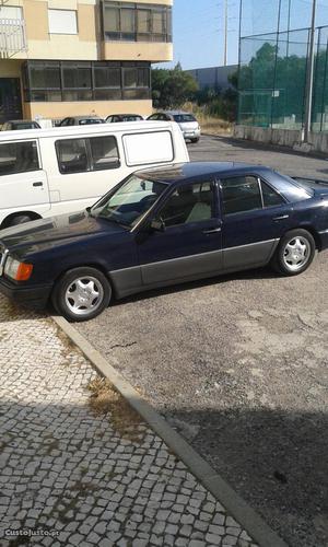 Mercedes-Benz 250 w dissel w602 Maio/96 - à venda -