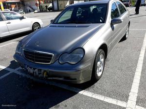 Mercedes-Benz C CV Maio/02 - à venda - Ligeiros