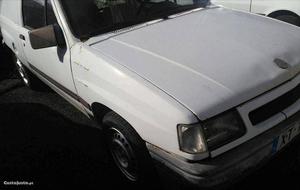 Opel Corsa Comercial Maio/90 - à venda - Comerciais / Van,