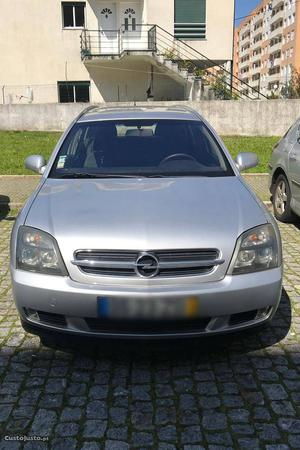 Opel Vectra Caravan Outubro/04 - à venda - Ligeiros