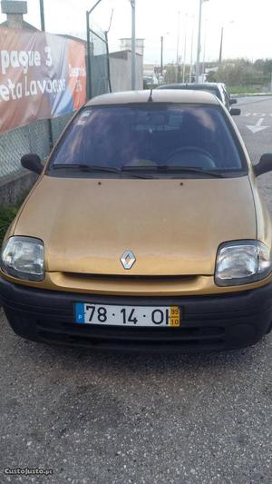 Renault Clio 1.2 Outubro/99 - à venda - Ligeiros