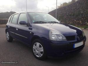 Renault Clio 1.5 diesel c/ novo Outubro/04 - à venda -