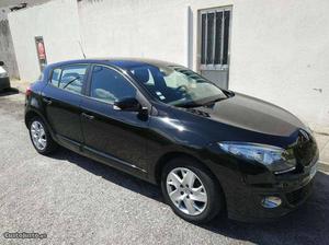 Renault Mégane 1.5dci Junho/13 - à venda - Ligeiros