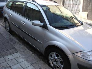 Renault Mégane 105cv--s/entrada Outubro/06 - à venda -