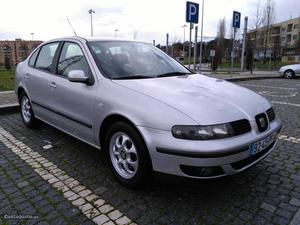 Seat Toledo 1.9 TDI SPORT Outubro/00 - à venda - Ligeiros