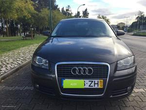 Audi A3 Sportback 2.0 tdi Dezembro/04 - à venda - Ligeiros