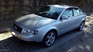 Audi A4 1.9 Tdi 130cv Julho/01 - à venda - Ligeiros