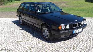 BMW 520 Touring 520i Dezembro/95 - à venda - Ligeiros