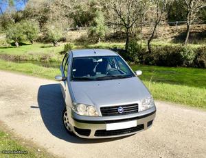 Fiat Punto 1.3 Multijet 5 Lug. Maio/05 - à venda - Ligeiros