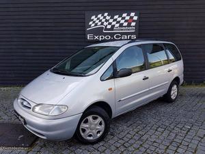 Ford Galaxy 1.9 TD Ghia Maio/98 - à venda - Monovolume /