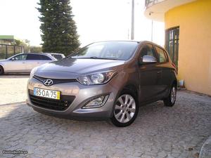 Hyundai i crdi Setembro/13 - à venda - Ligeiros