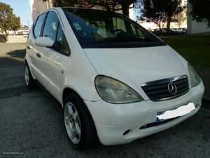 Mercedes-Benz A 170 elegante Janeiro/99 - à venda -