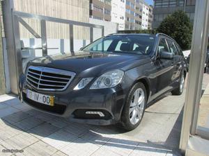 Mercedes-Benz E 220 CDI ST AVANTGARDE Março/10 - à venda -