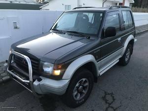 Mitsubishi Pajero 2.5 GlS Outubro/96 - à venda - Pick-up/