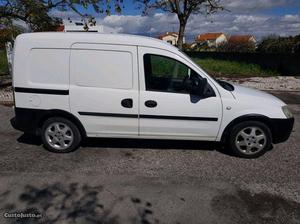 Opel Combo 1.7 Di 16v 65cv Setembro/04 - à venda -