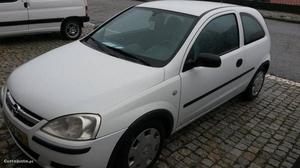 Opel Corsa 1.3 cdti Novembro/03 - à venda - Ligeiros