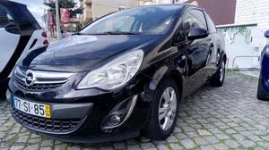 Opel Corsa 1.3 ecoflex diesel Abril/11 - à venda - Ligeiros
