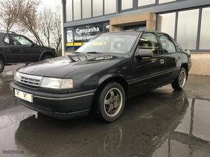 Opel Vectra 1.6cc Abril/89 - à venda - Ligeiros