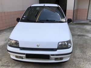 Renault Clio 1.2 Fidgy Junho/93 - à venda - Ligeiros