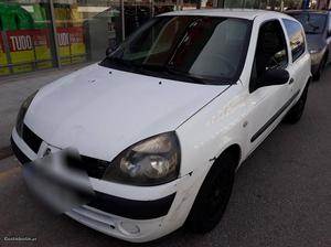 Renault Clio 1.5dci Fevereiro/04 - à venda - Ligeiros