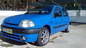 Renault Clio clio2 Dezembro/98 - à venda - Ligeiros