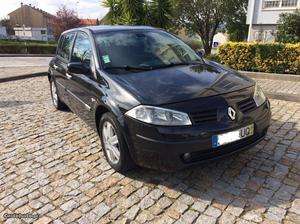 Renault Mégane II 1.5 Dci 5 P. Fevereiro/03 - à venda -