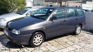 Seat Cordoba 1.4 Variant Outubro/98 - à venda - Ligeiros