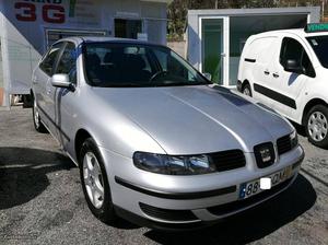 Seat Leon 1.4i 16V Outubro/00 - à venda - Ligeiros