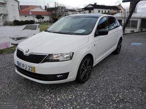 Skoda rapid spaceback Dezembro/14 - à venda - Ligeiros