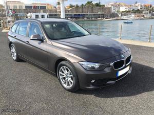 BMW 320 BMW 320d Touring Novembro/12 - à venda - Ligeiros