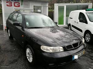 Daewoo Nubira 1.6i Maio/99 - à venda - Ligeiros