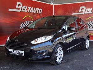 Ford Fiesta 1.5 TDci Titanium Agosto/15 - à venda -