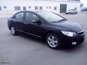 Honda Civic 1.3 Março/07 - à venda - Ligeiros Passageiros,