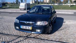 Mazda 323 GLX 1.3 só kms Maio/00 - à venda - Ligeiros