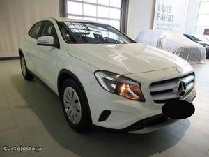 Mercedes-Benz GLA 180 d Style viat.serv 16 Junho/16 - à