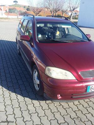 Opel Astra 1-4 Abril/00 - à venda - Ligeiros Passageiros,