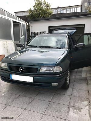 Opel Astra (Negociavel) Maio/97 - à venda - Ligeiros