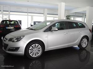 Opel Astra ST 1.6 CDTi Cosmo SS Janeiro/15 - à venda -