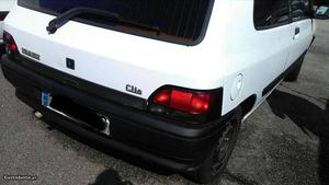 Renault Clio 1.9d comercial Março/94 - à venda - Ligeiros