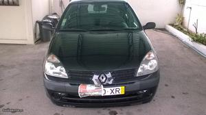 Renault Clio DCI 5 lugares 04 Julho/04 - à venda -